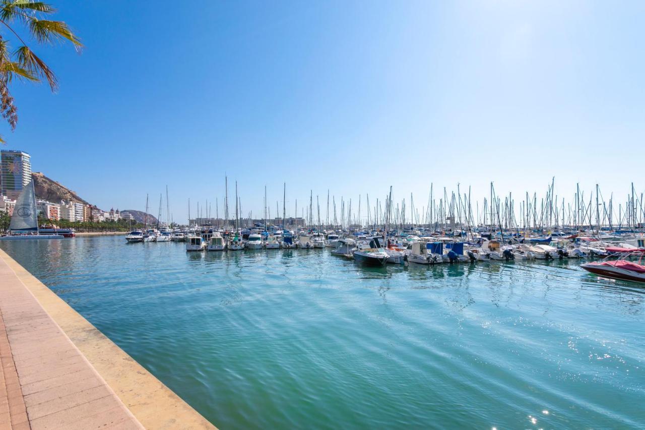 Beach Suite, City & Mountain View Alicante Exteriér fotografie